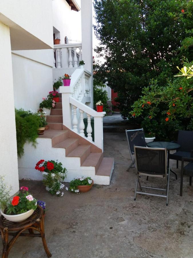 Apartman Sunce Raslina Εξωτερικό φωτογραφία
