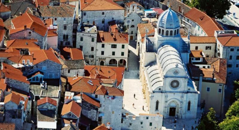 Apartman Sunce Raslina Εξωτερικό φωτογραφία