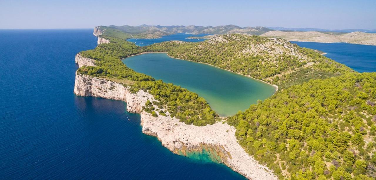 Apartman Sunce Raslina Εξωτερικό φωτογραφία