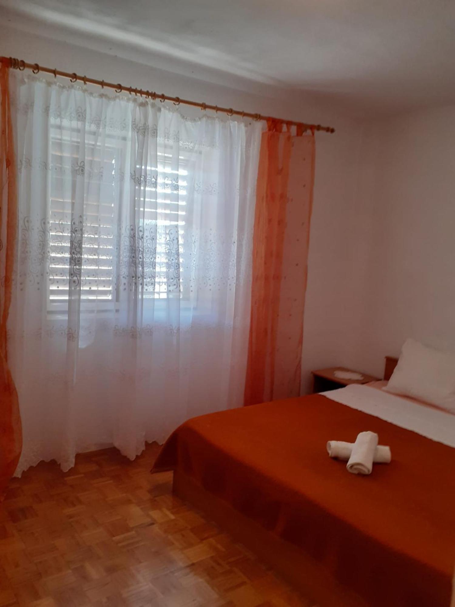 Apartman Sunce Raslina Εξωτερικό φωτογραφία