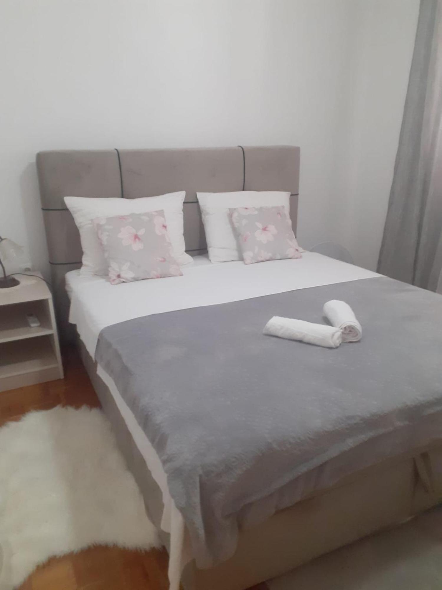 Apartman Sunce Raslina Εξωτερικό φωτογραφία